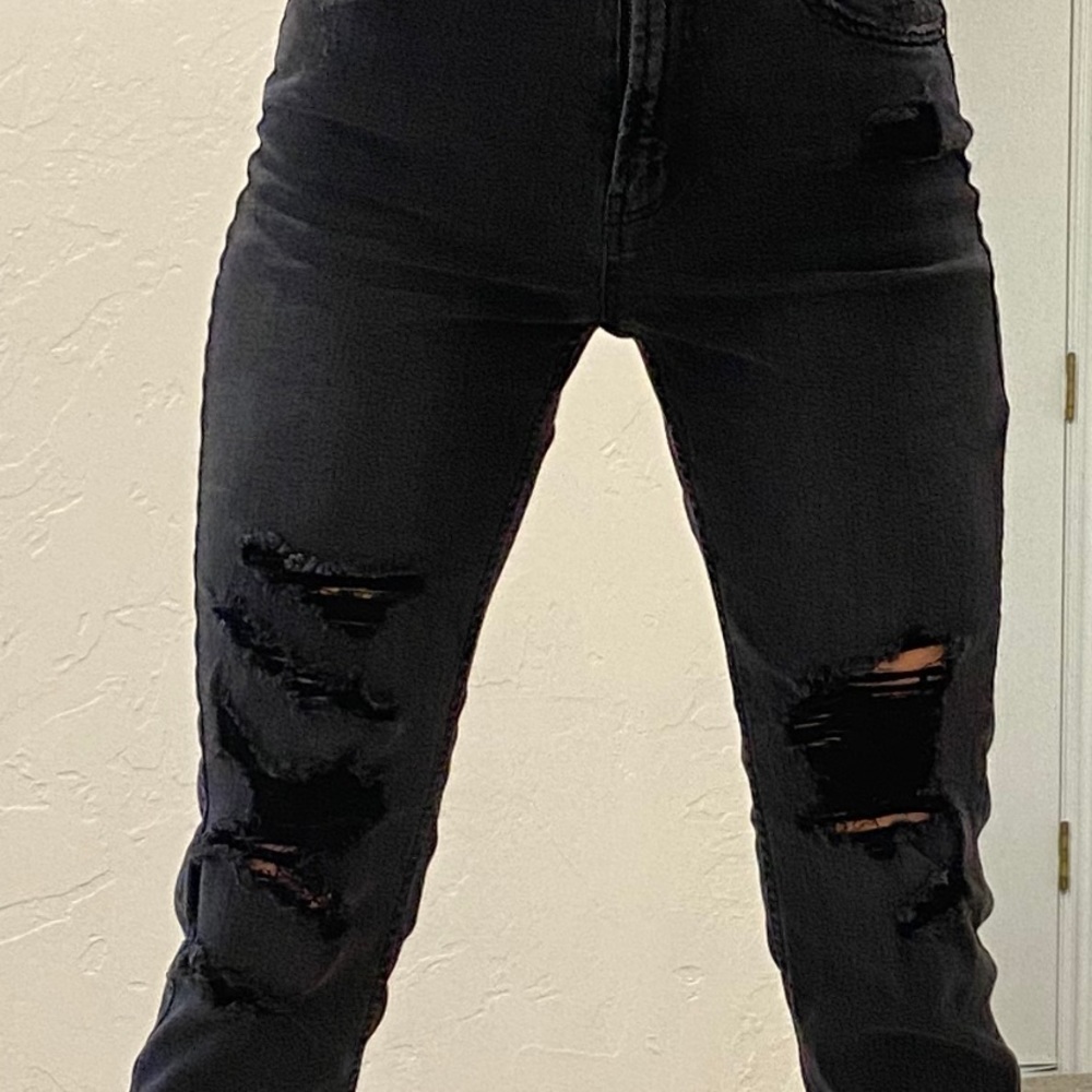 black ripped mom jeans